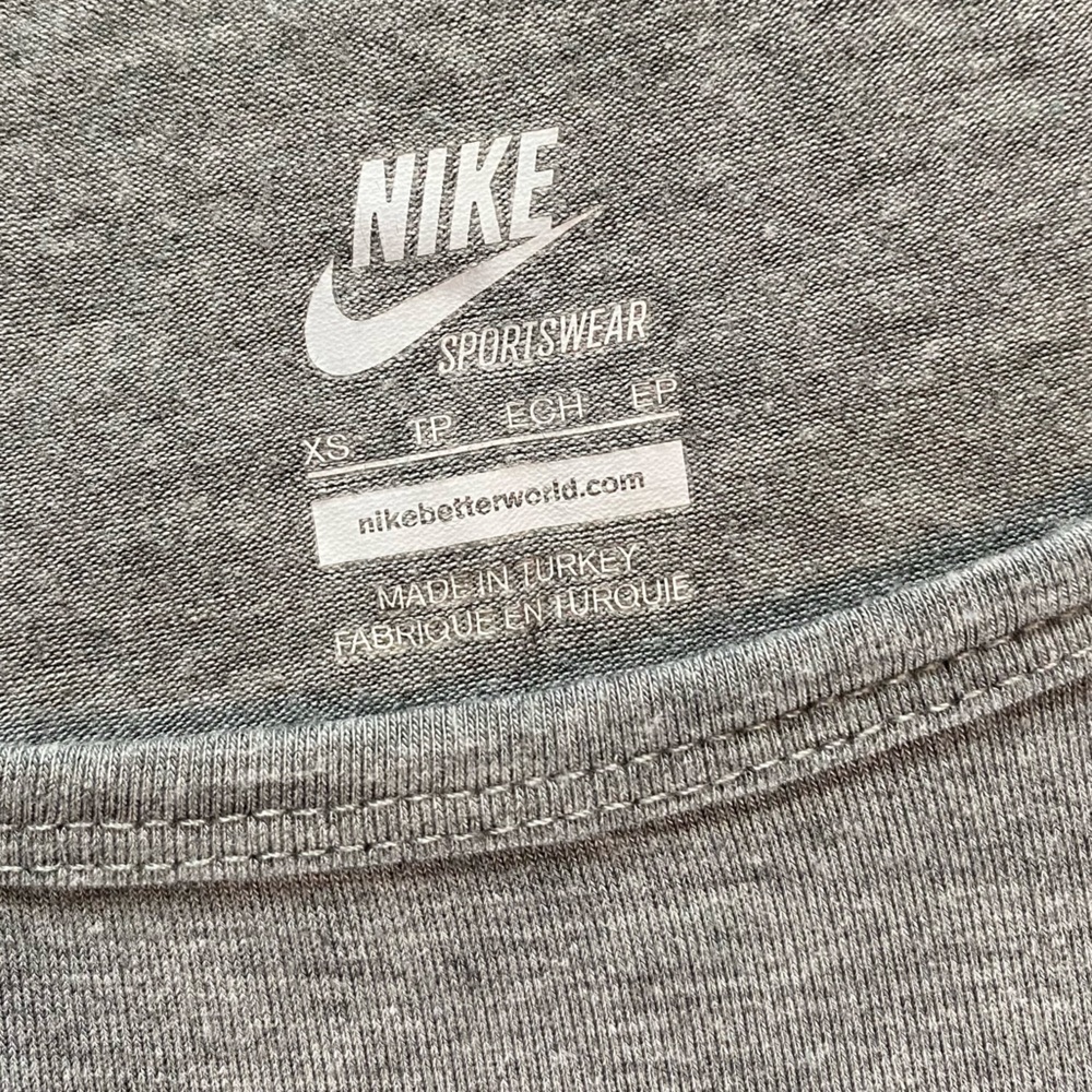 Nike Long Sleeve Logo Tee, XS, Gray & Black, Oversized, Sporty, Lightweight, EUC - Picture 3 of 6